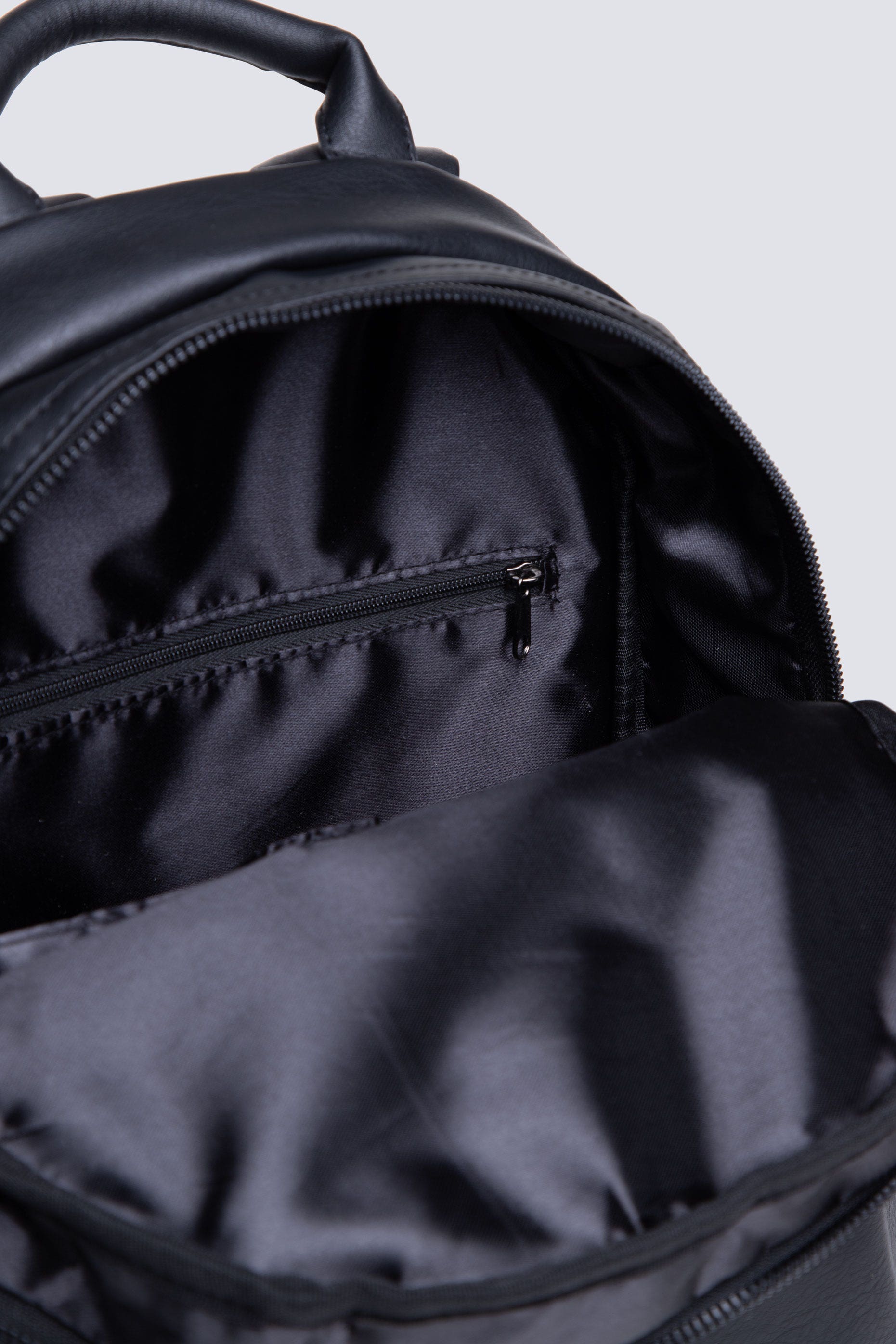 Mochila Rebel Negro NGX