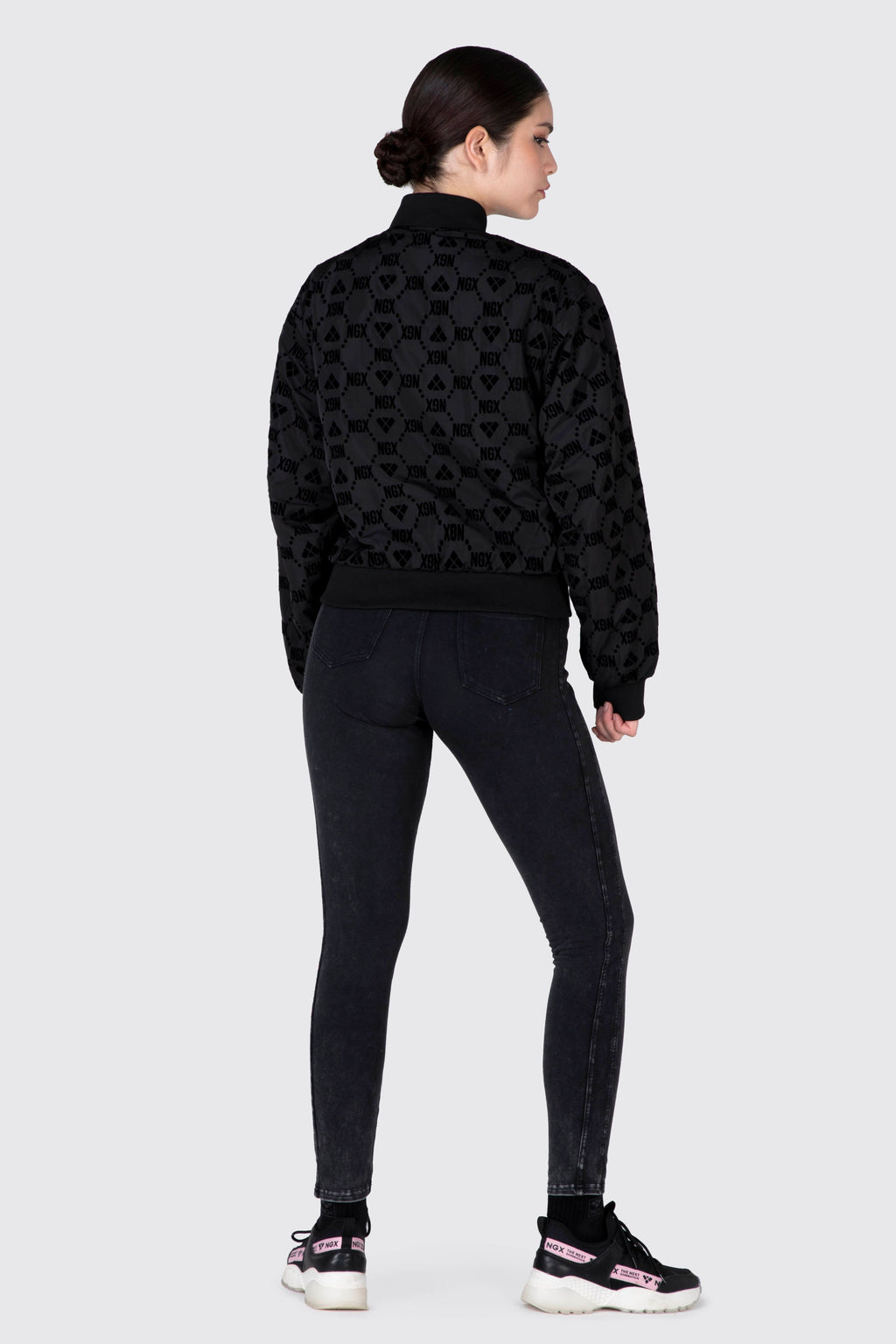 Chaqueta Lust Negro NGX