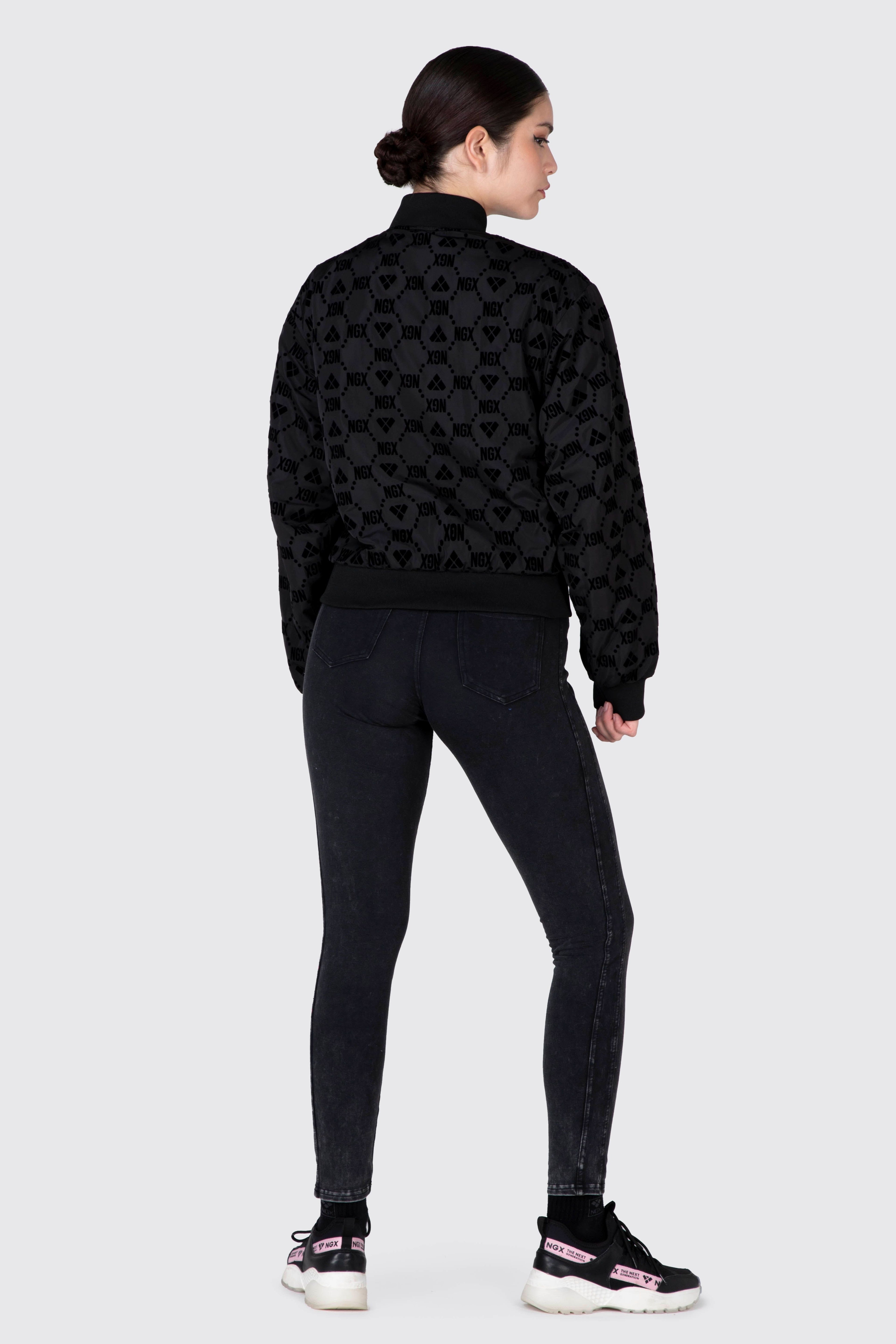 Chaqueta Lust Negro NGX