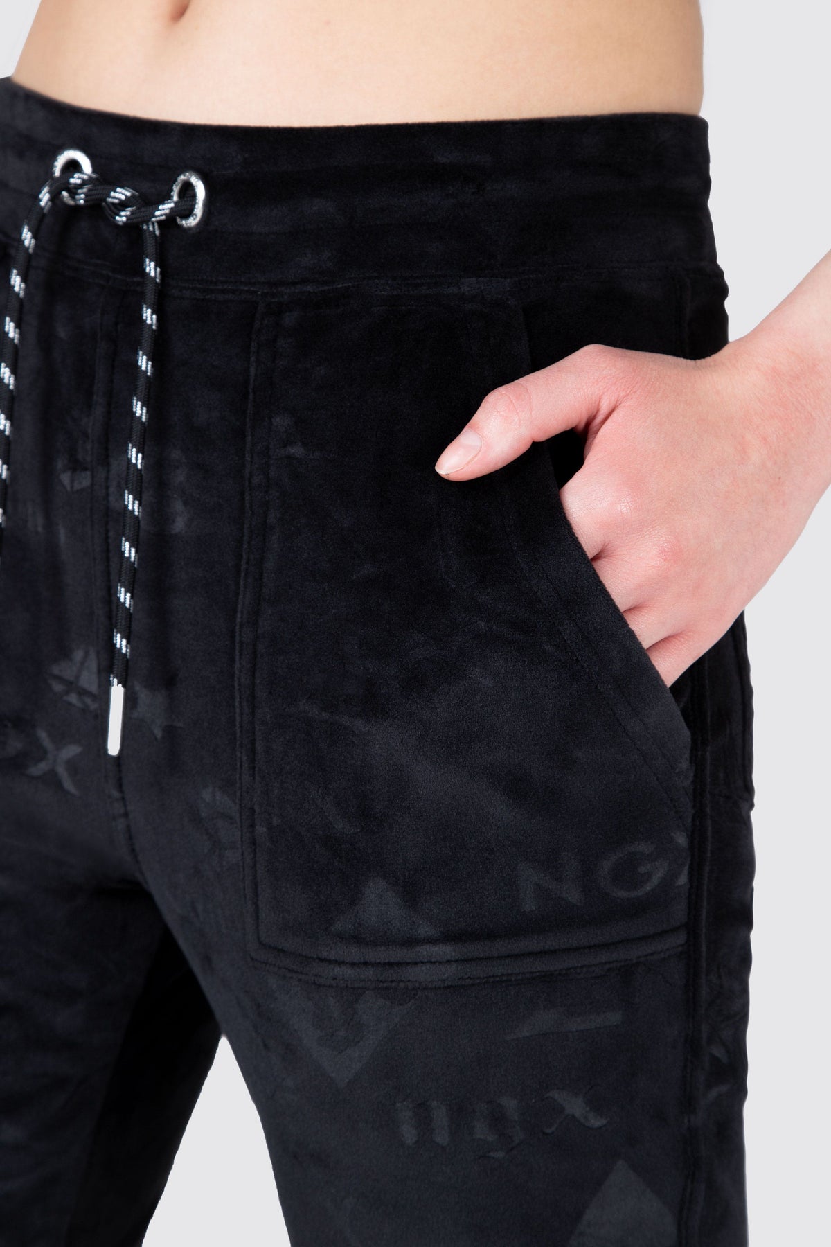 Jogger Revels Negro NGX 