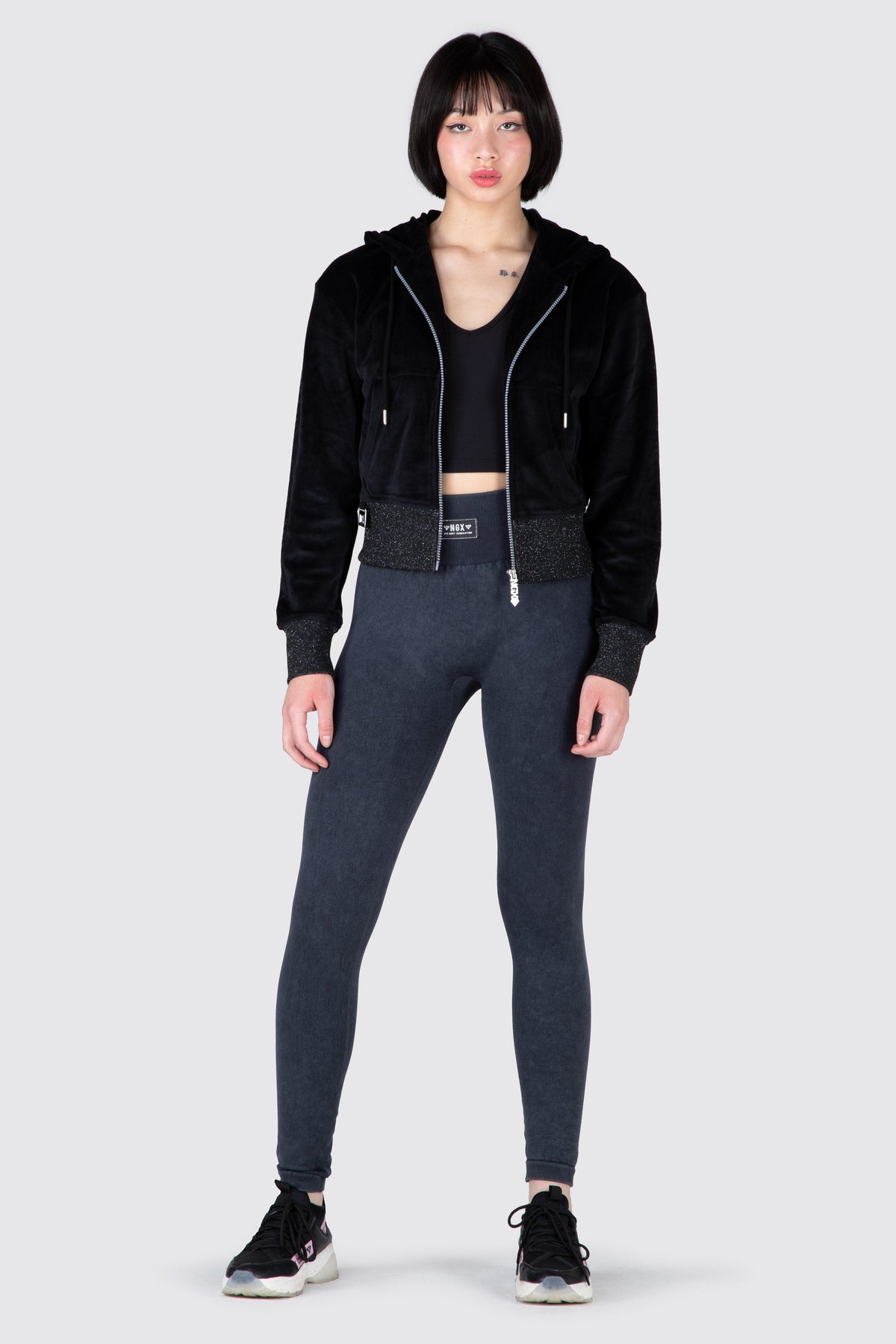 Chaqueta Vibrant Negro NGX 