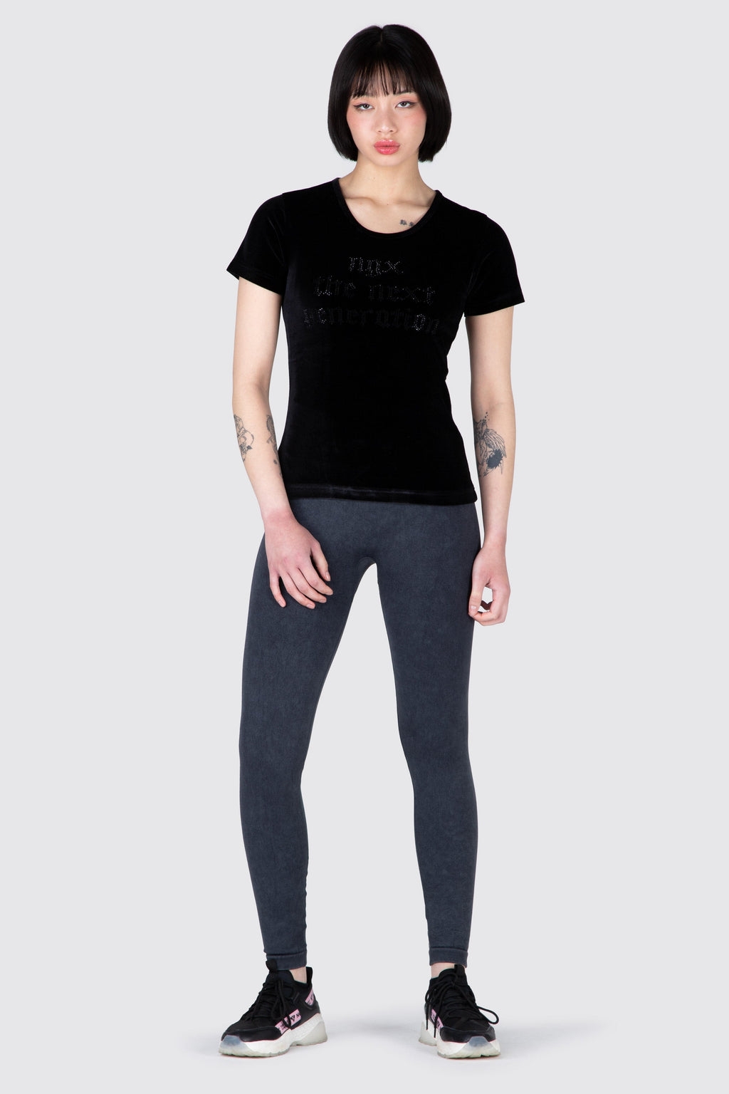 Polera M/C Vibrant Negro NGX 