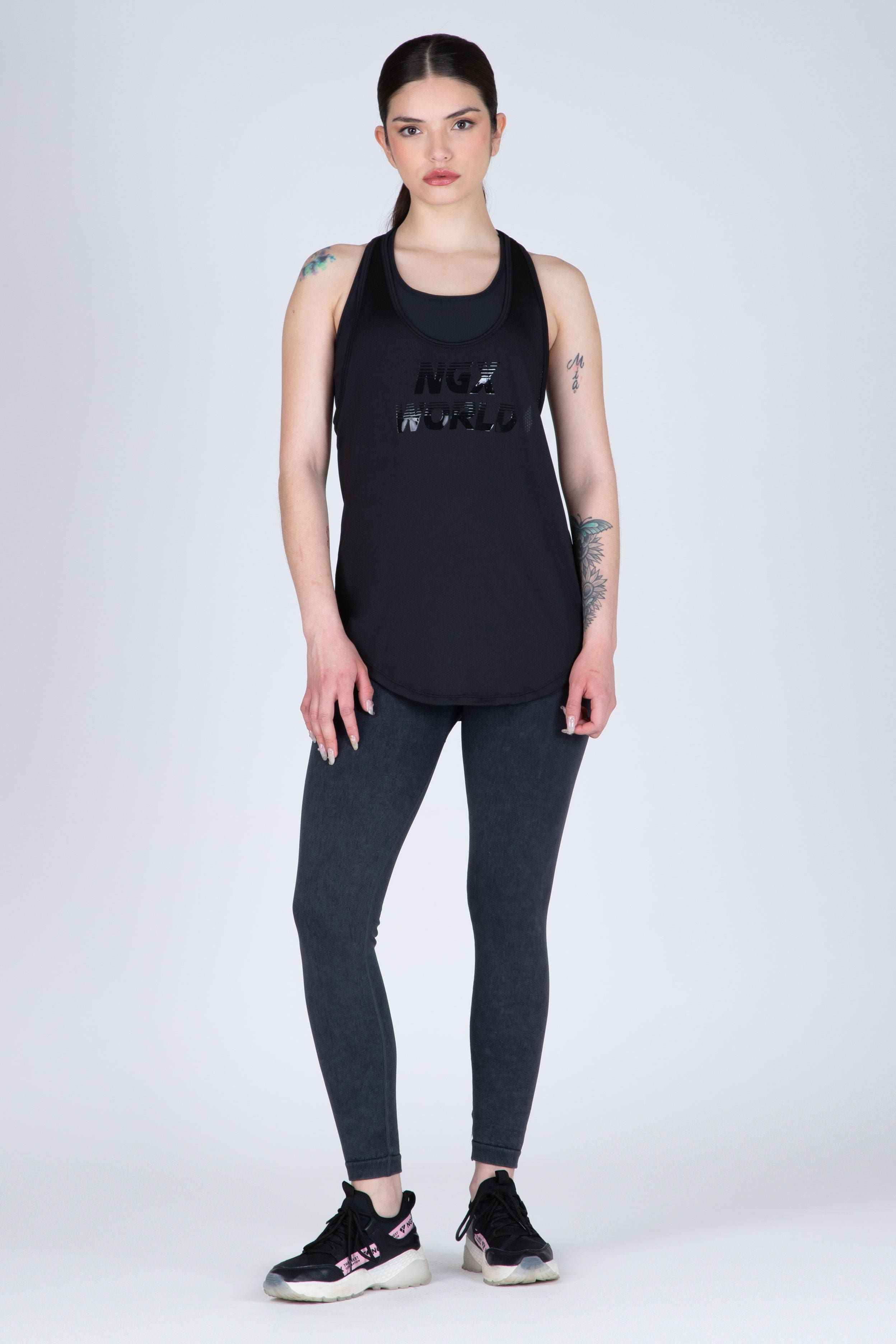 Polera Tank Luxury Negro NGX