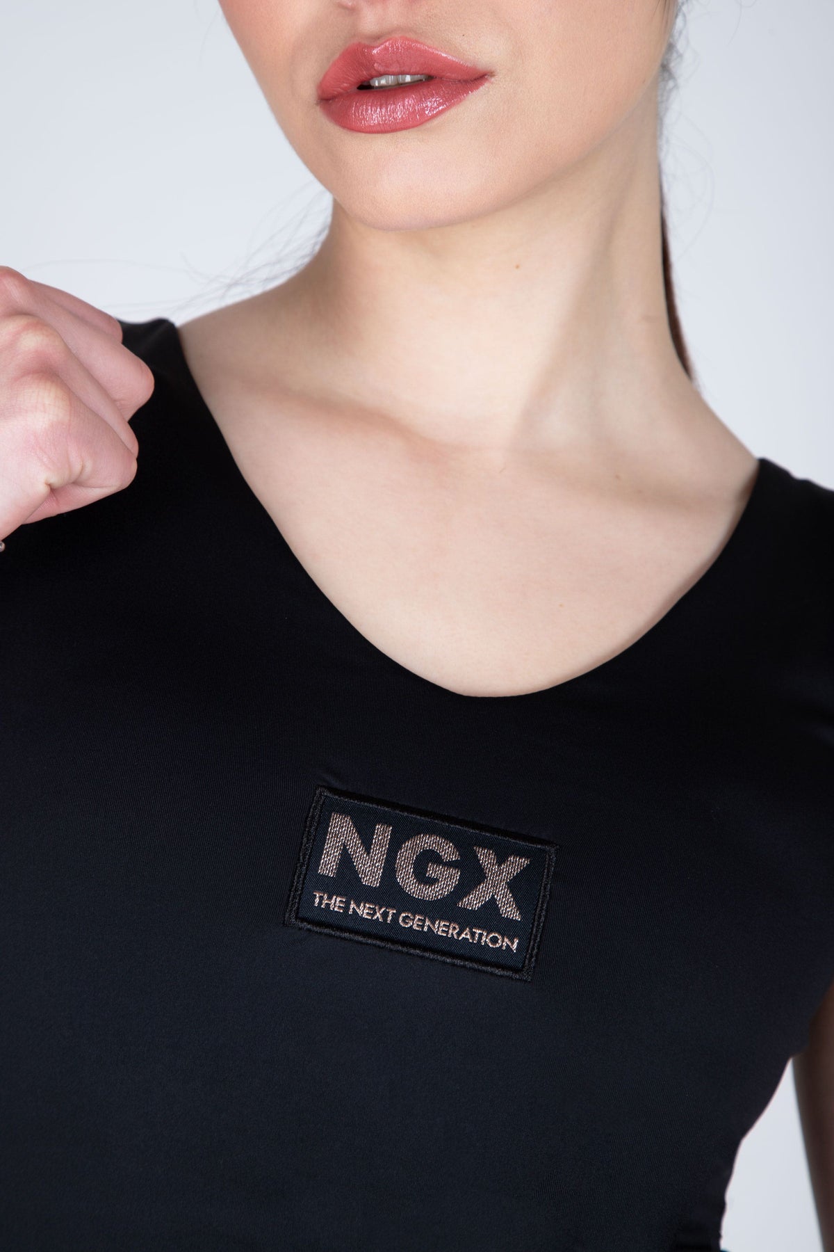 Polera Tank Impetus Negro NGX