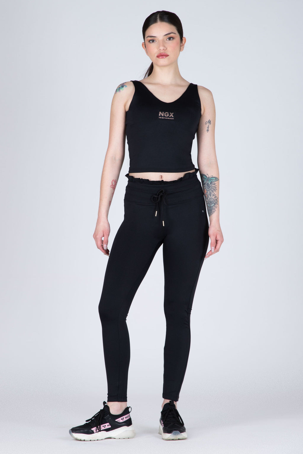 Polera Tank Impetus Negro NGX