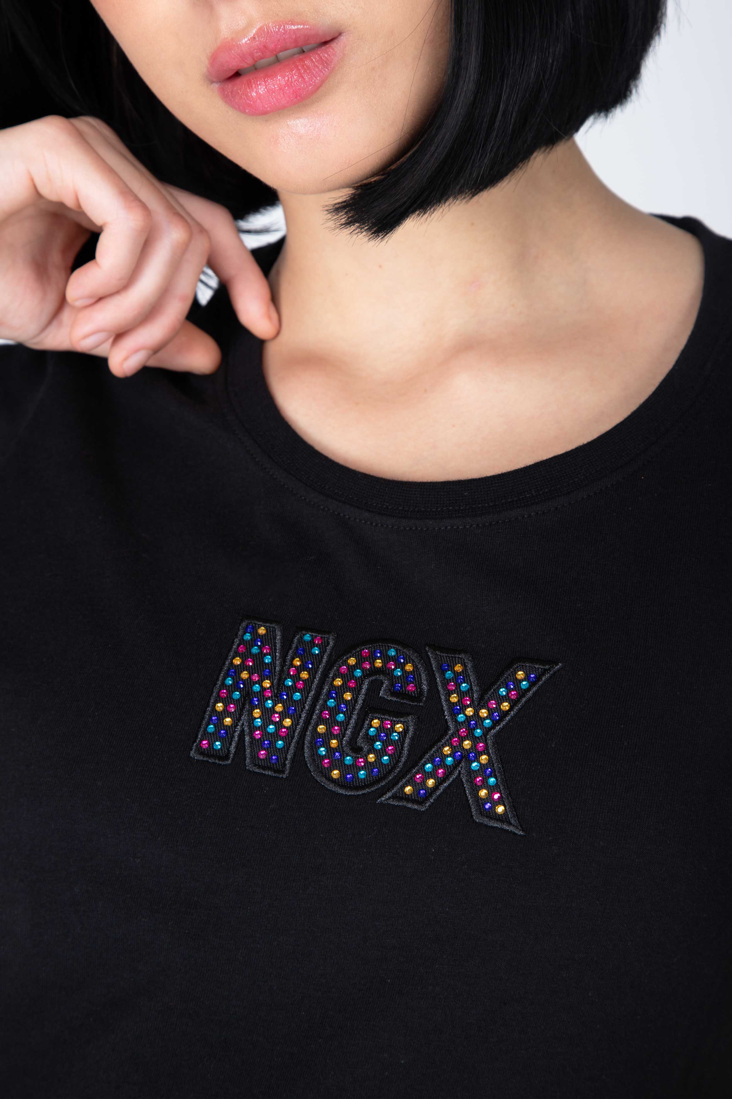 Polera M/C Romantic Negro NGX