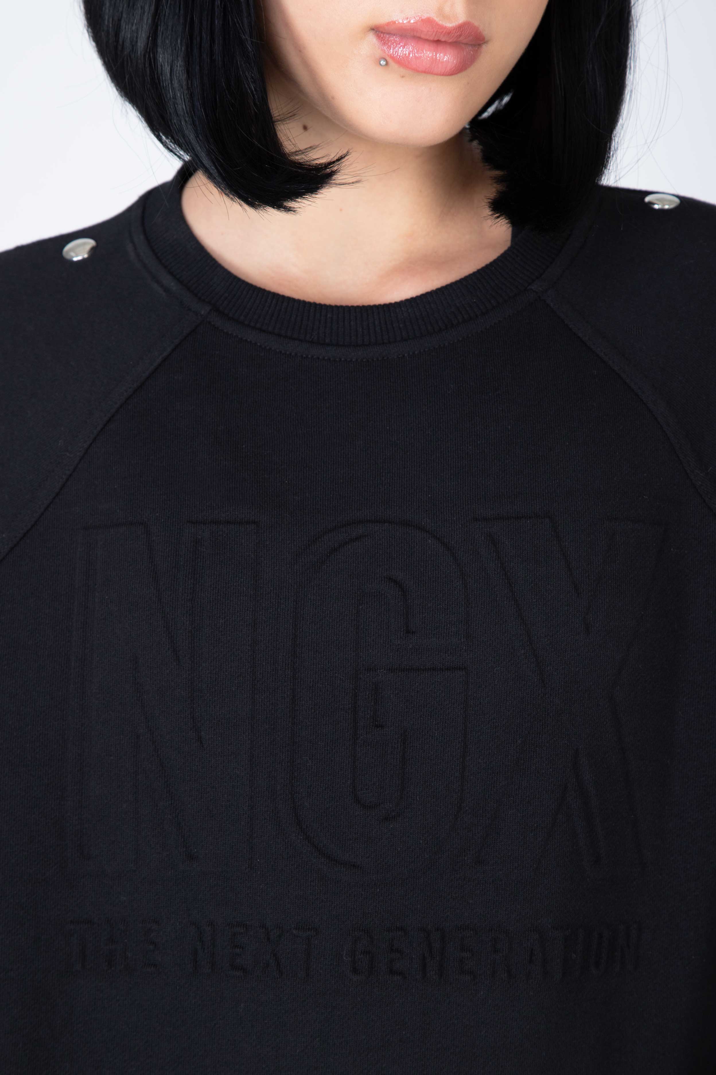 Poleron Crew Neck Anymore Negro NGX