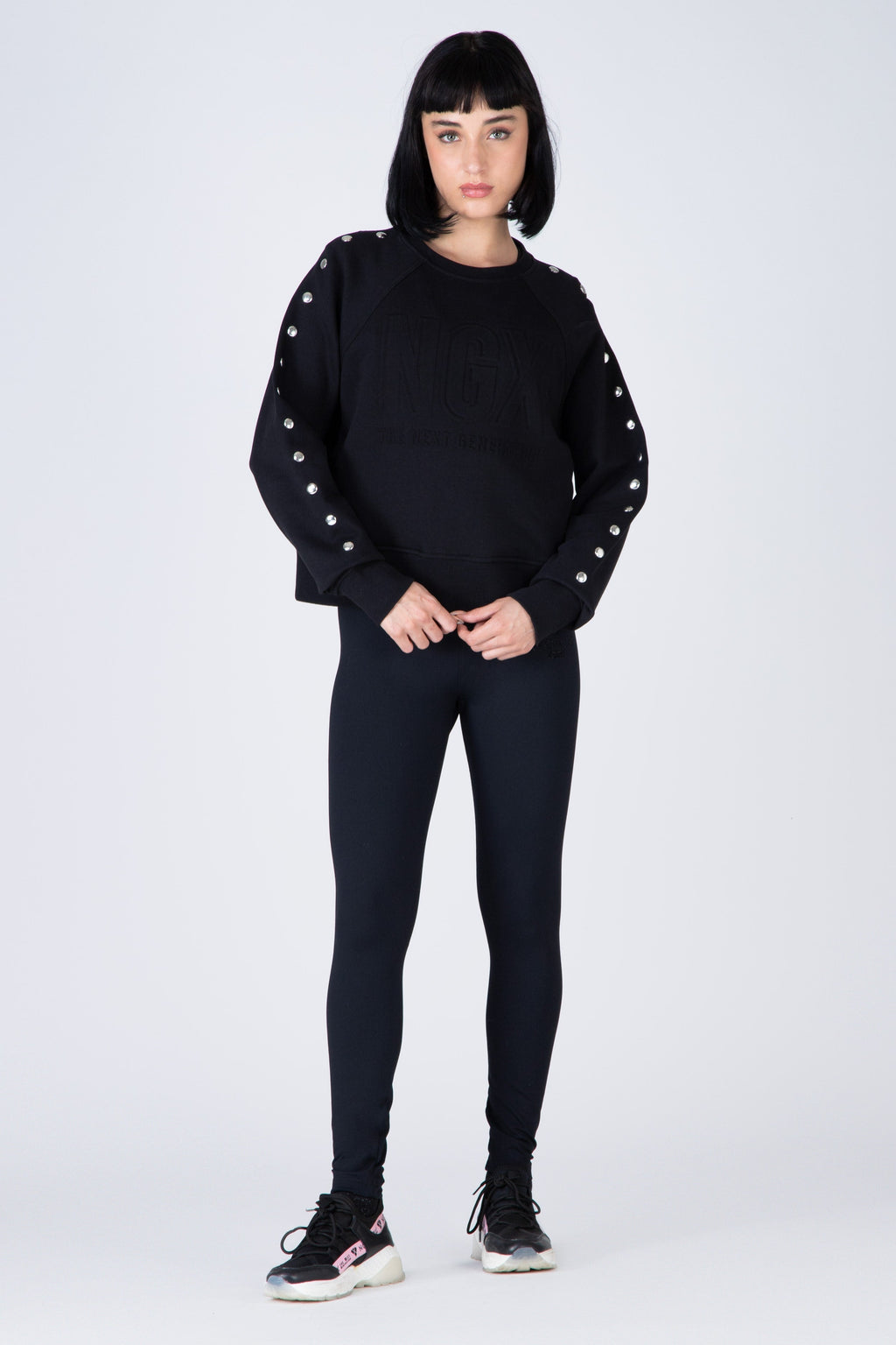 Poleron Crew Neck Anymore Negro NGX