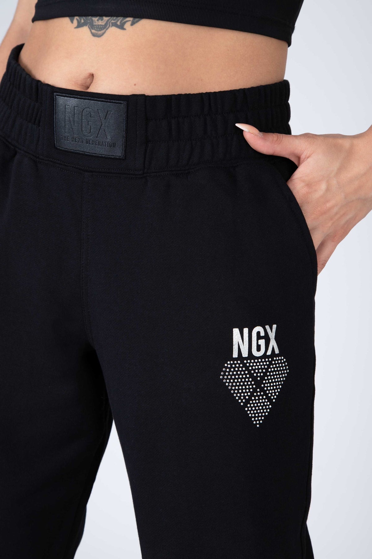 Jogger Dark Negro NGX
