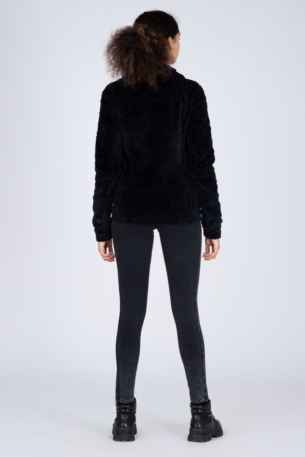 Chaqueta Text Negro NGX