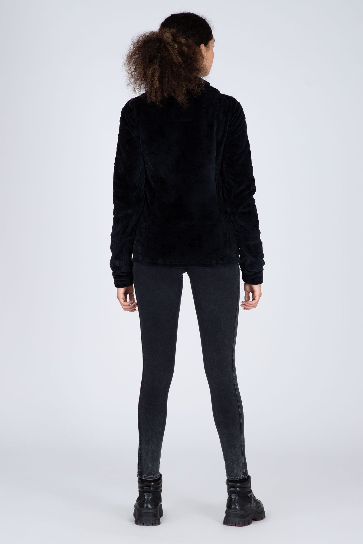 Chaqueta Text Negro NGX