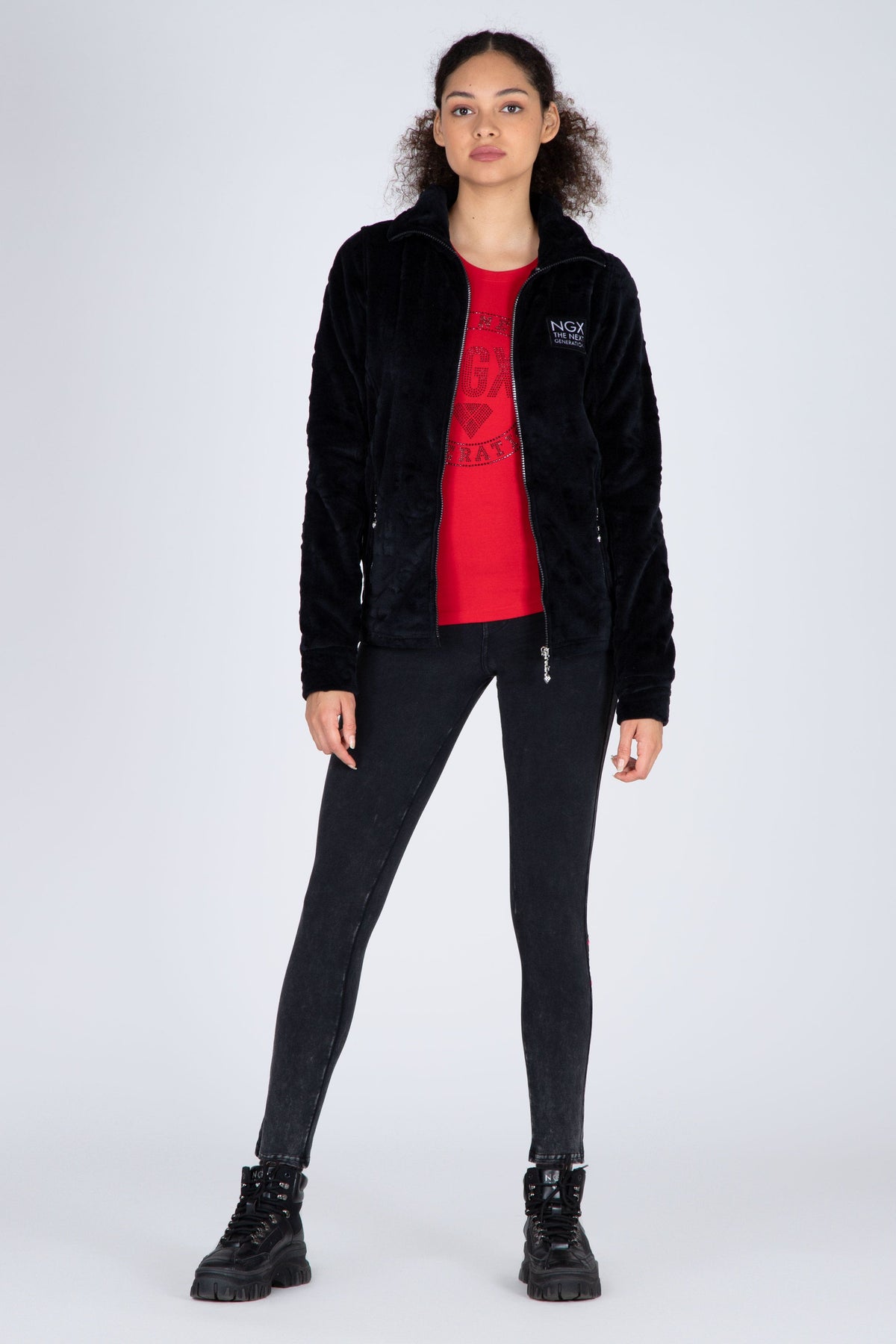 Chaqueta Text Negro NGX
