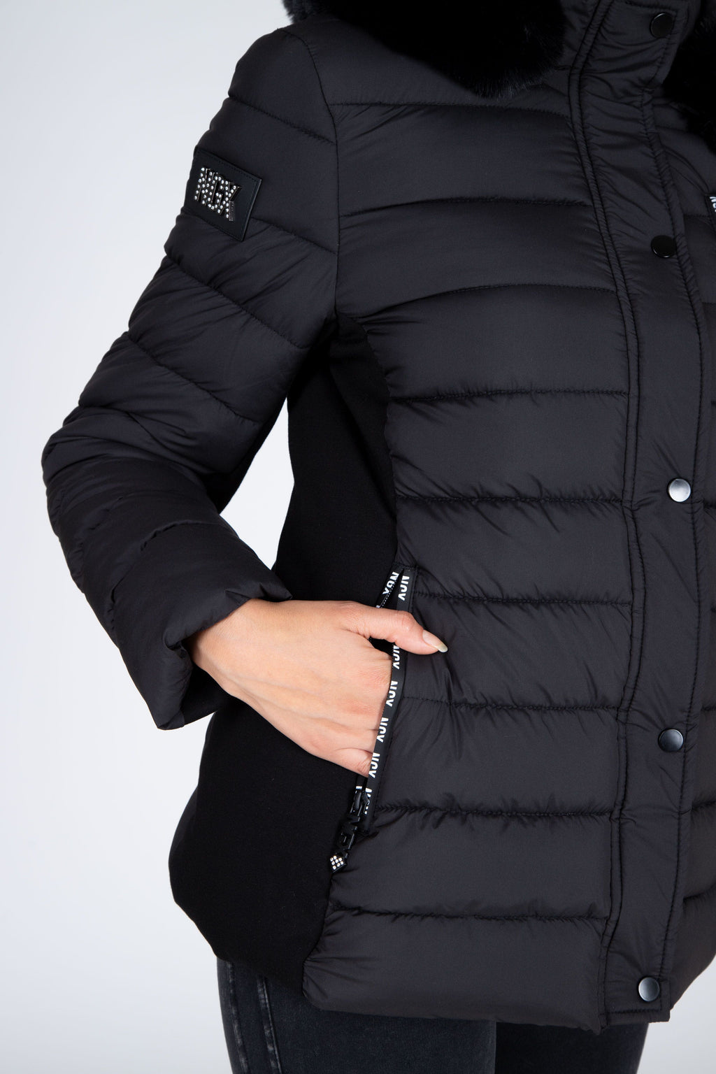 Parka Oasis Negro NGX