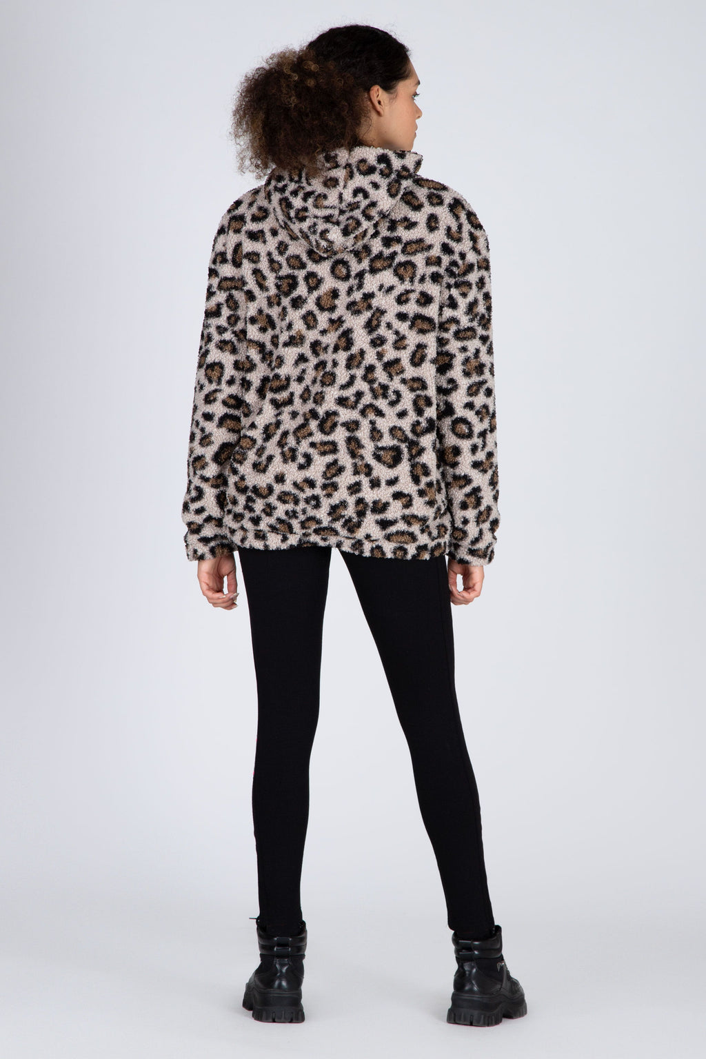 Chaqueta Opulent Negro/Beige NGX