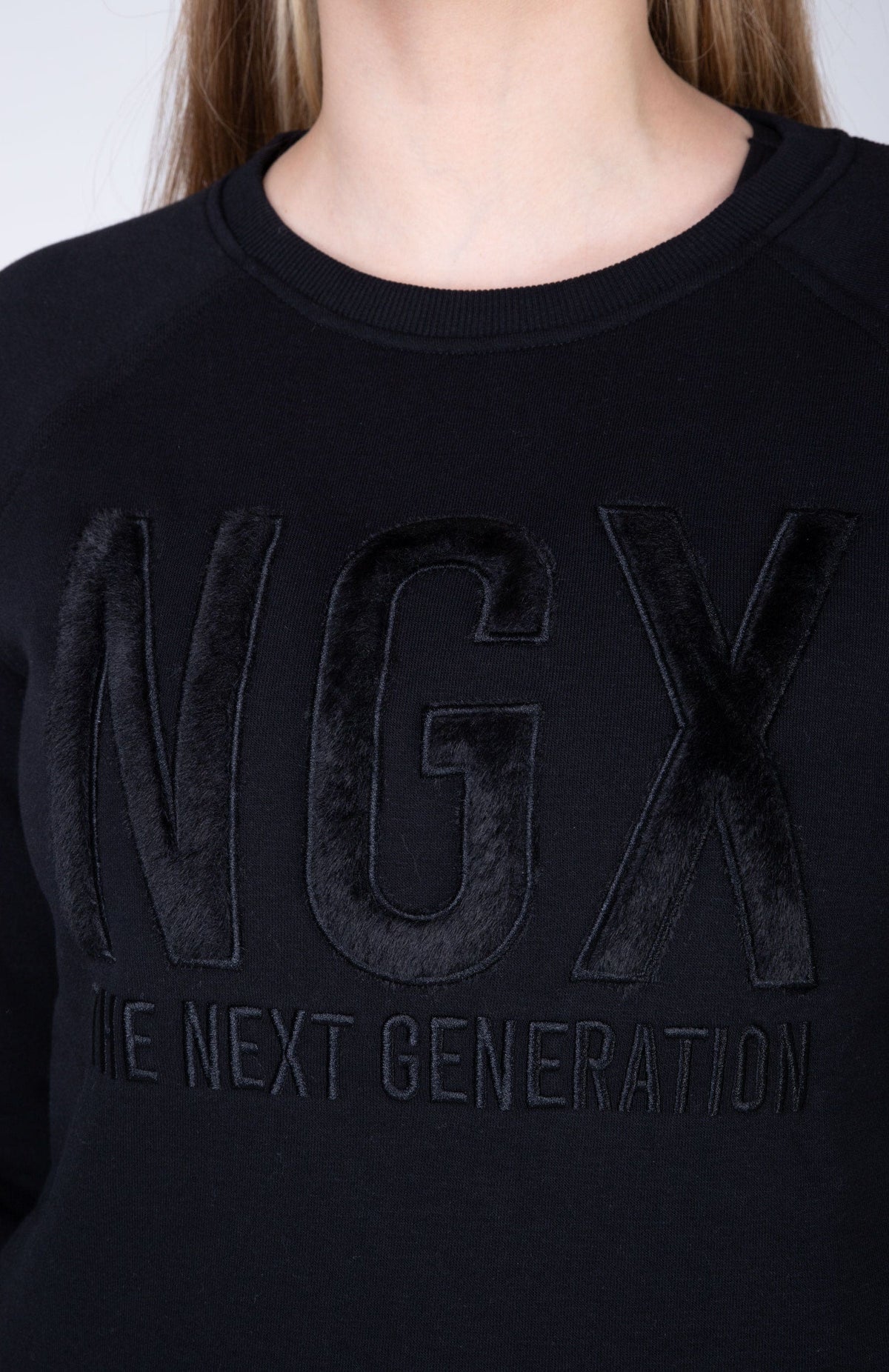 Poleron Crew Neck Lavish Negro NGX