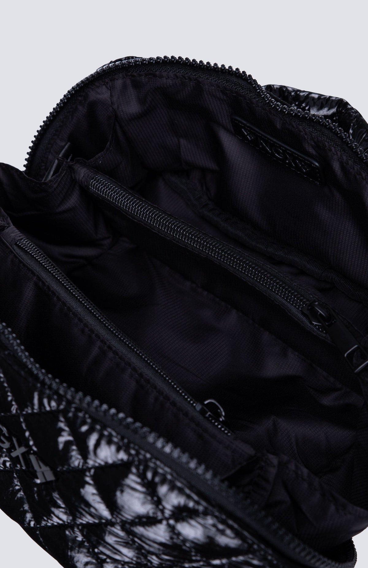 Cosmetiquero Quilted Pro2 Negro NGX