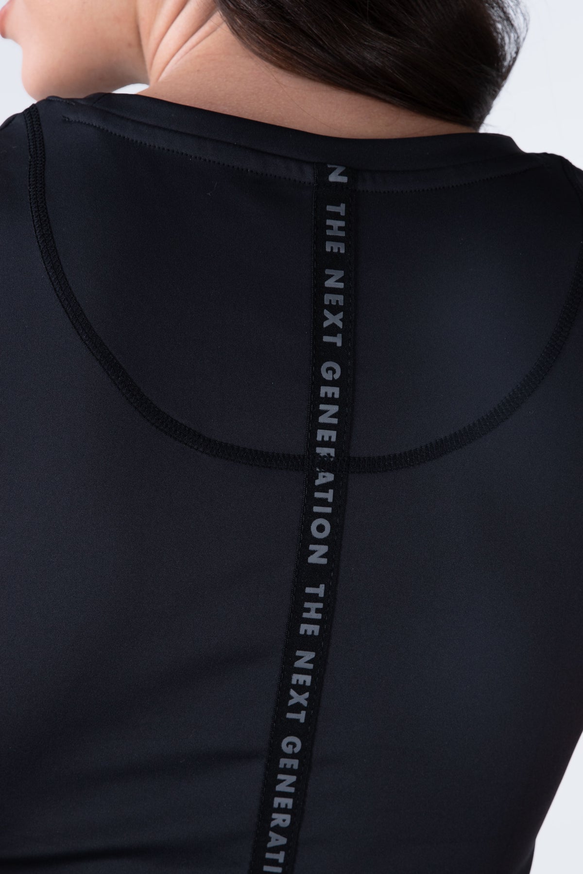 Polera Manga Corta Iconic Negro